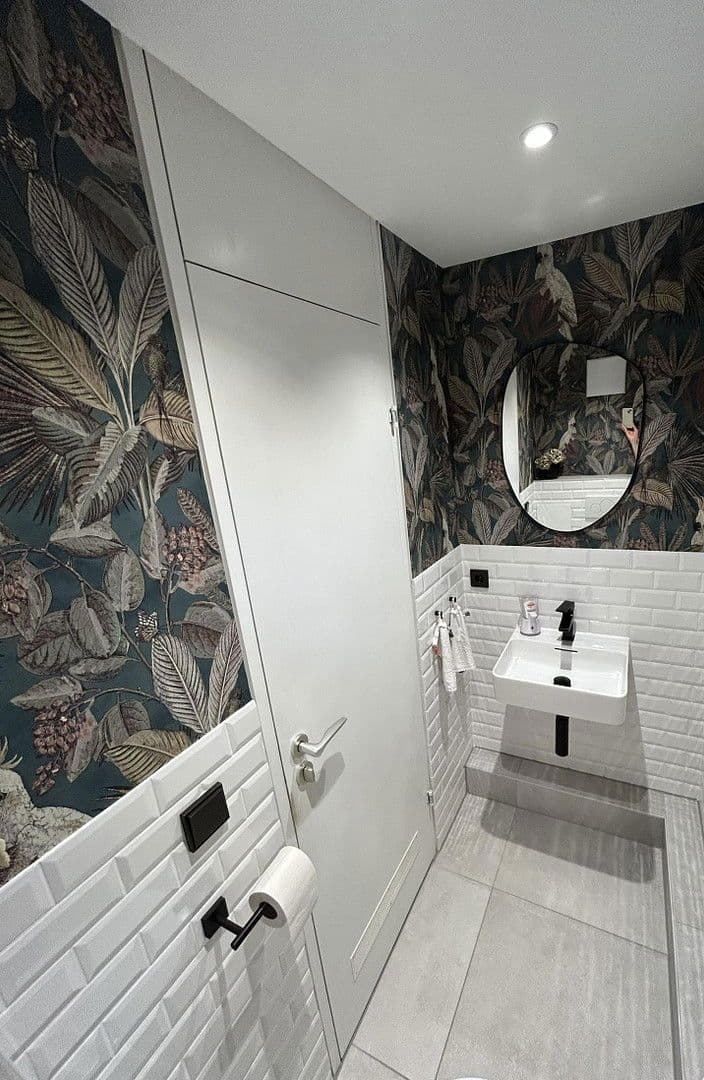 Prodej bytu 4+kk 112 m², Friedrichshafen, Bádensko-Württembersko Prodej bytu 4+kk 112 m², Friedrichshafen, Bádensko-Württembersko