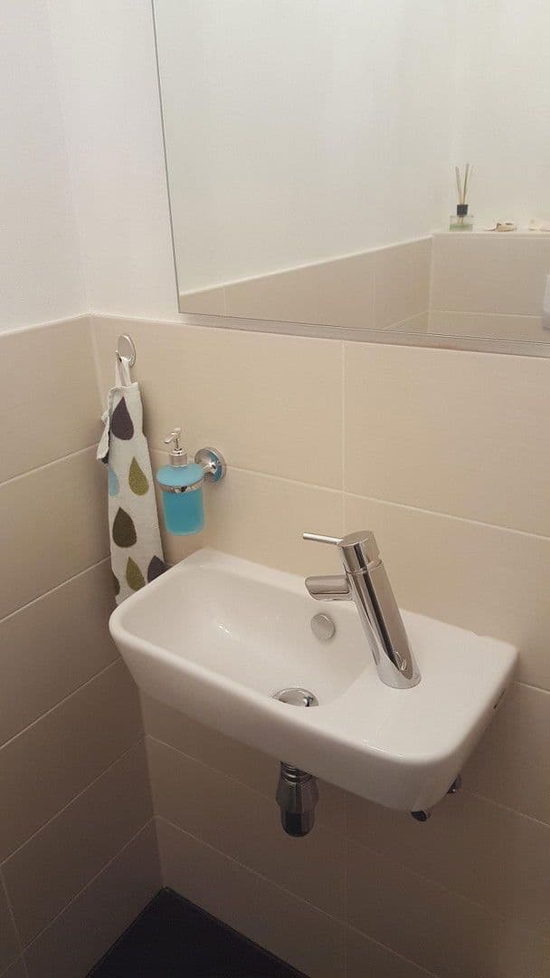 Pronájem bytu 3+1 78 m², Brahmsweg 3, Tauberbischofsheim, Bádensko-Württembersko Pronájem bytu 3+1 78 m², Brahmsweg 3, Tauberbischofsheim, Bádensko-Württembersko