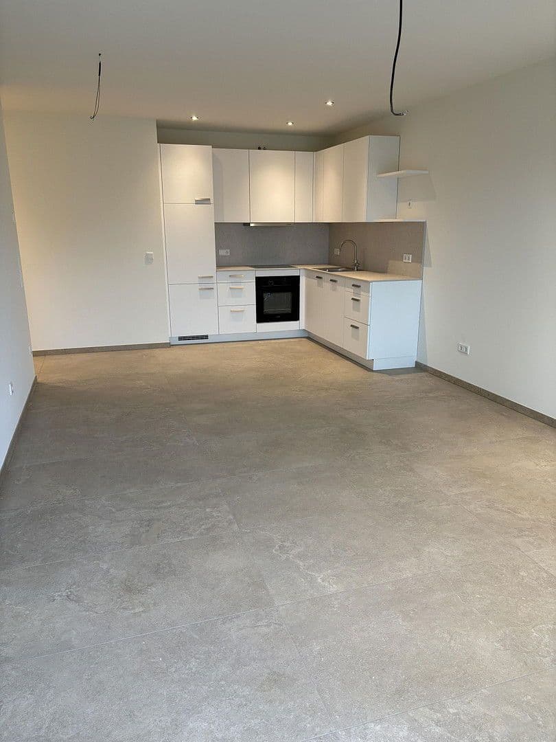 Pronájem bytu 3+1 79 m², Legden, Severní Porýní-Vestfálsko Pronájem bytu 3+1 79 m², Legden, Severní Porýní-Vestfálsko