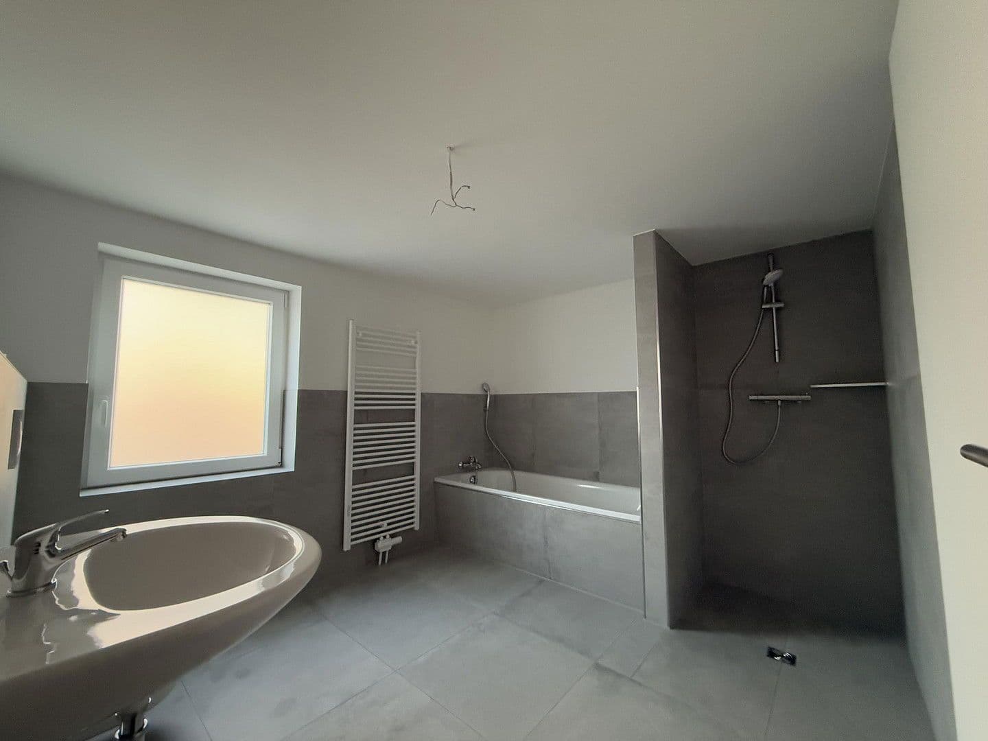 Pronájem bytu 3+1 100 m², Wallerstraße 52, Winsen (Aller), Dolní Sasko Pronájem bytu 3+1 100 m², Wallerstraße 52, Winsen (Aller), Dolní Sasko