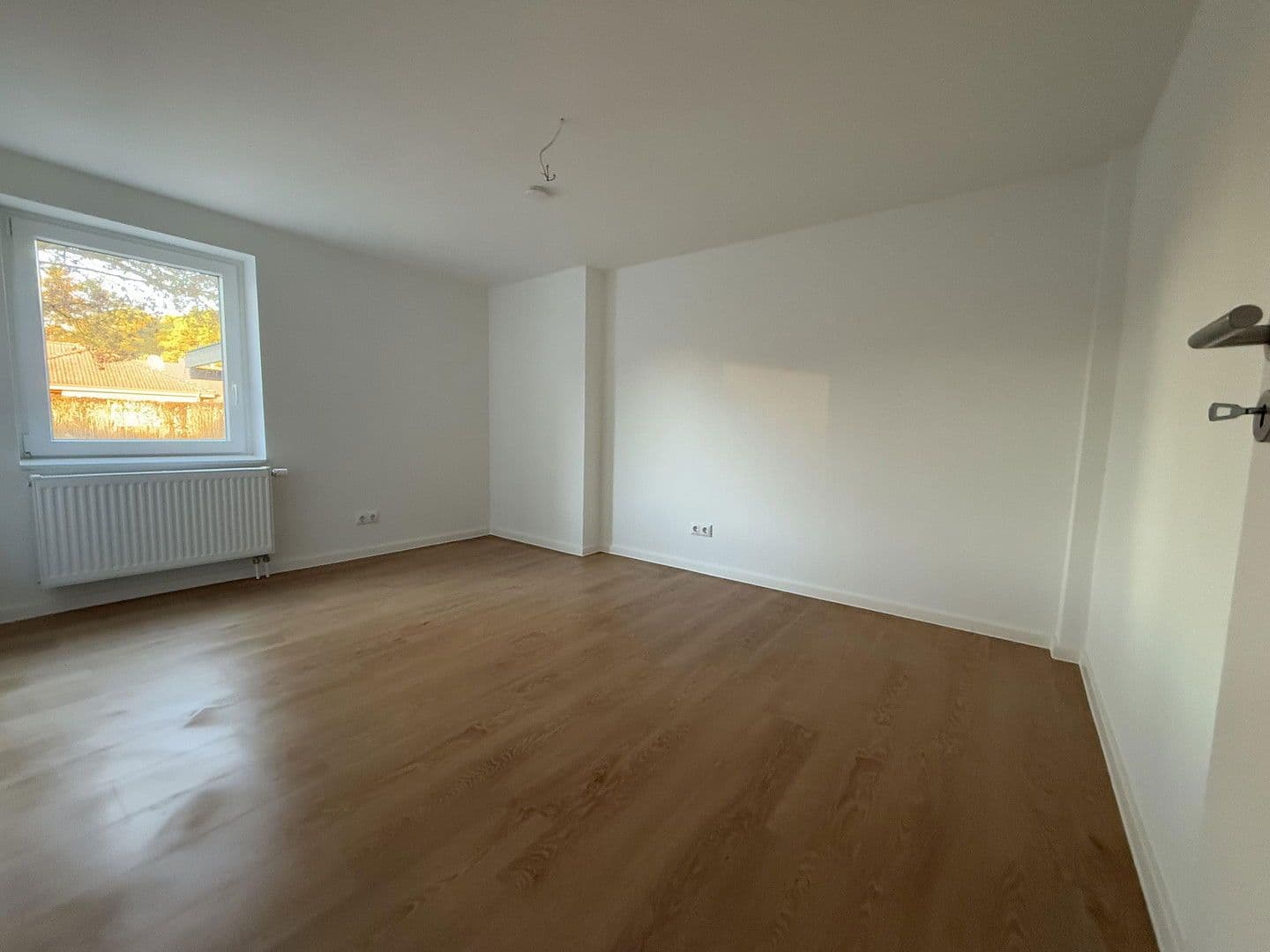 Pronájem bytu 3+1 100 m², Wallerstraße 52, Winsen (Aller), Dolní Sasko Pronájem bytu 3+1 100 m², Wallerstraße 52, Winsen (Aller), Dolní Sasko