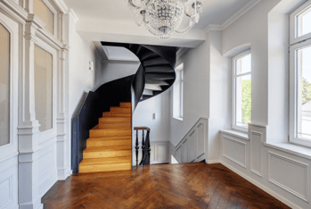 Pronájem bytu 4+1 208 m², Bahnhofstr. 98, Brannenburg, Bavorsko Pronájem bytu 4+1 208 m², Bahnhofstr. 98, Brannenburg, Bavorsko