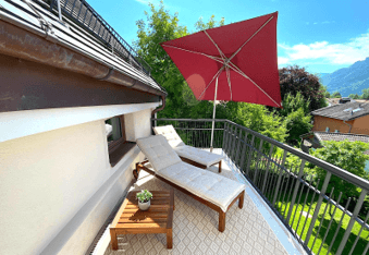 Pronájem bytu 4+1 208 m², Bahnhofstr. 98, Brannenburg, Bavorsko Pronájem bytu 4+1 208 m², Bahnhofstr. 98, Brannenburg, Bavorsko