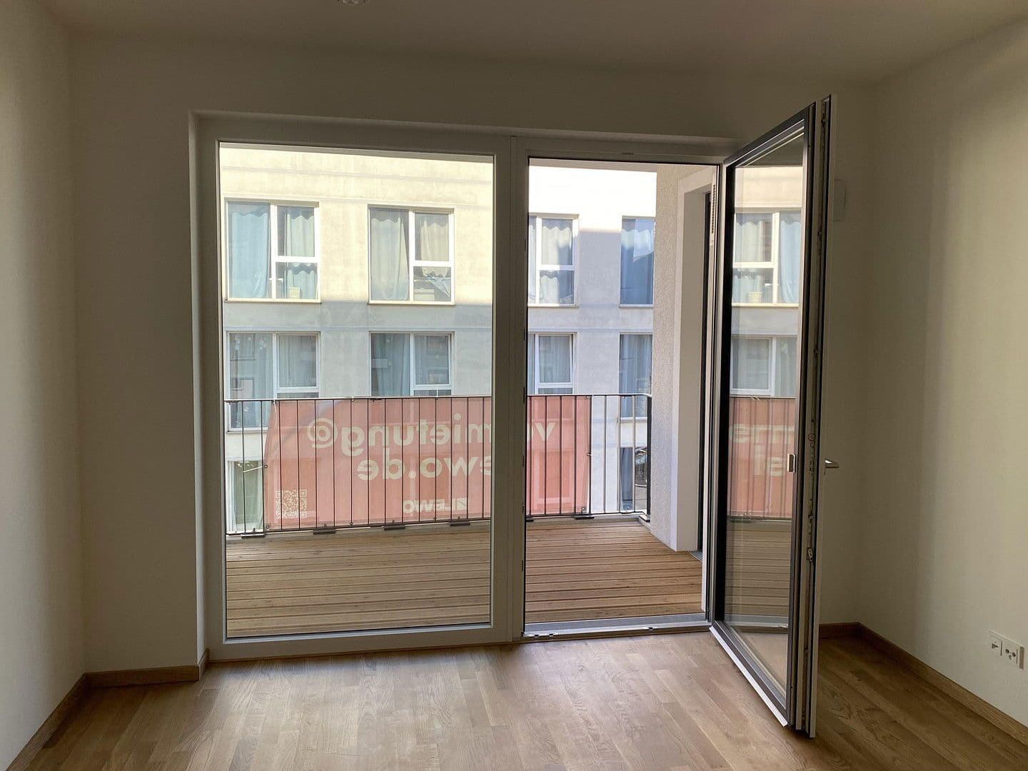 Prodej bytu 2+1 52 m², Shakespearestraße 48, Leipzig, Sasko Prodej bytu 2+1 52 m², Shakespearestraße 48, Leipzig, Sasko