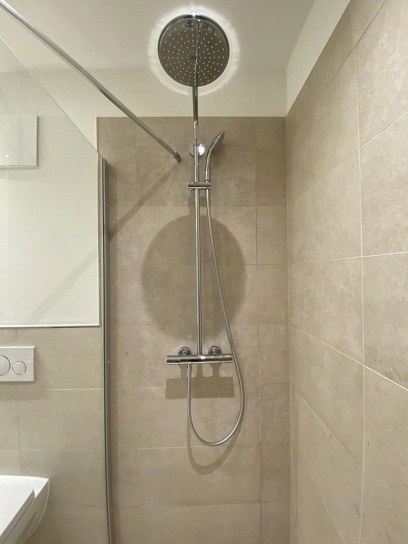 Prodej bytu 2+1 52 m², Shakespearestraße 48, Leipzig, Sasko Prodej bytu 2+1 52 m², Shakespearestraße 48, Leipzig, Sasko