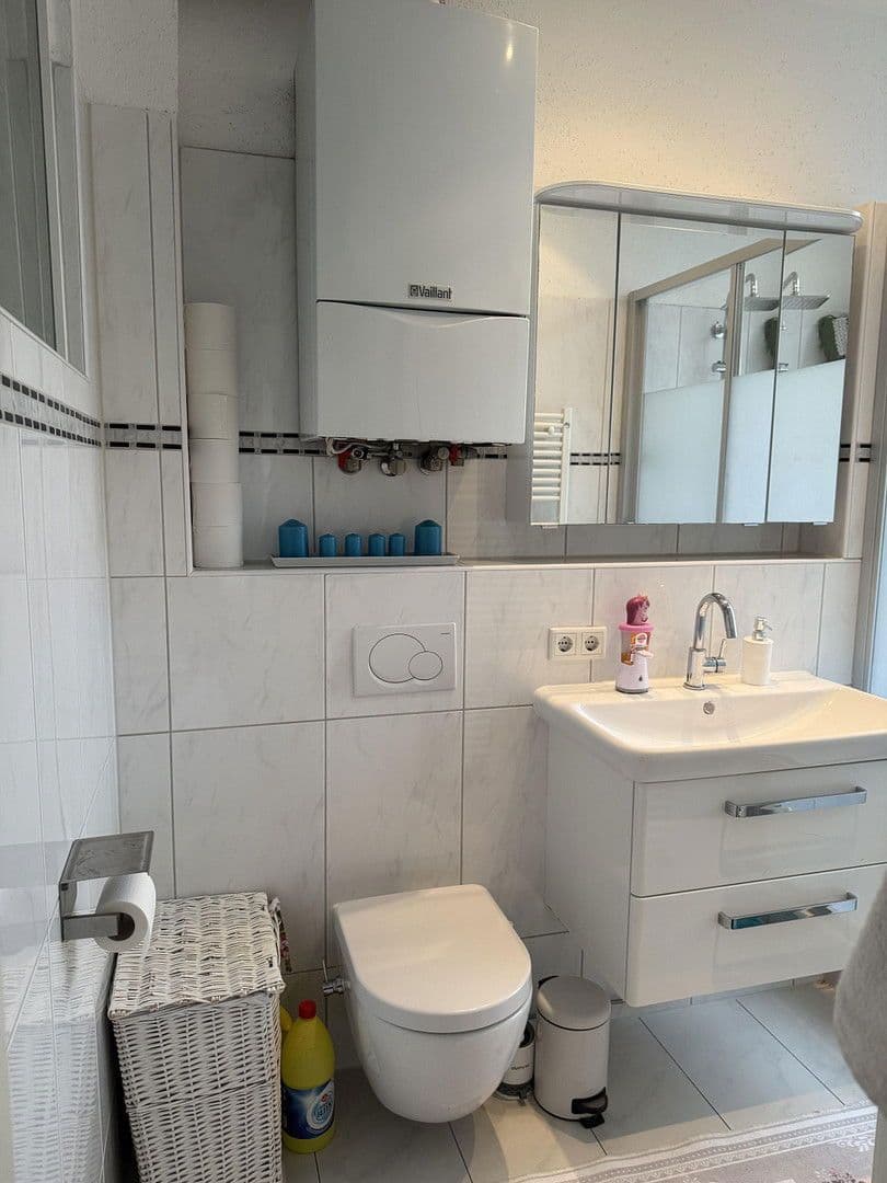 Prodej bytu 3+1 80 m², Plinkestr. 6, Hannover, Dolní Sasko Prodej bytu 3+1 80 m², Plinkestr. 6, Hannover, Dolní Sasko