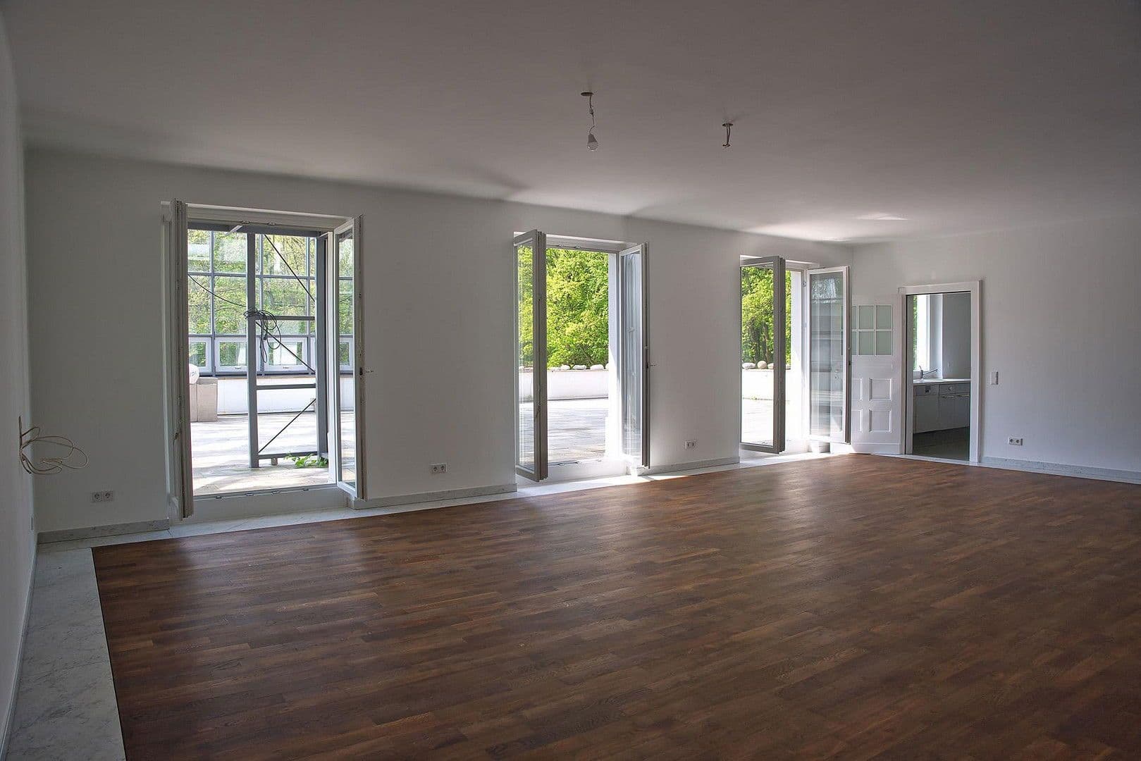 Pronájem bytu 5+1 218 m², Berthastraße 6, Bochum, Severní Porýní-Vestfálsko Pronájem bytu 5+1 218 m², Berthastraße 6, Bochum, Severní Porýní-Vestfálsko