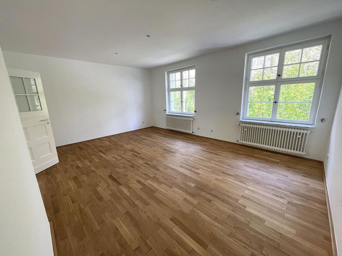 Pronájem bytu 5+1 218 m², Berthastraße 6, Bochum, Severní Porýní-Vestfálsko Pronájem bytu 5+1 218 m², Berthastraße 6, Bochum, Severní Porýní-Vestfálsko