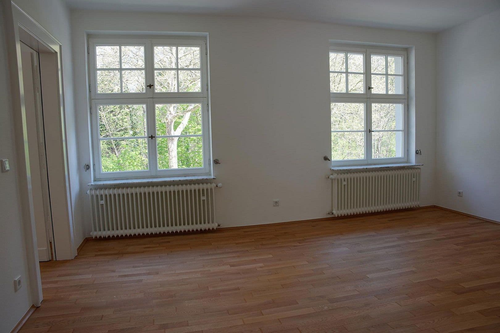 Pronájem bytu 5+1 218 m², Berthastraße 6, Bochum, Severní Porýní-Vestfálsko Pronájem bytu 5+1 218 m², Berthastraße 6, Bochum, Severní Porýní-Vestfálsko