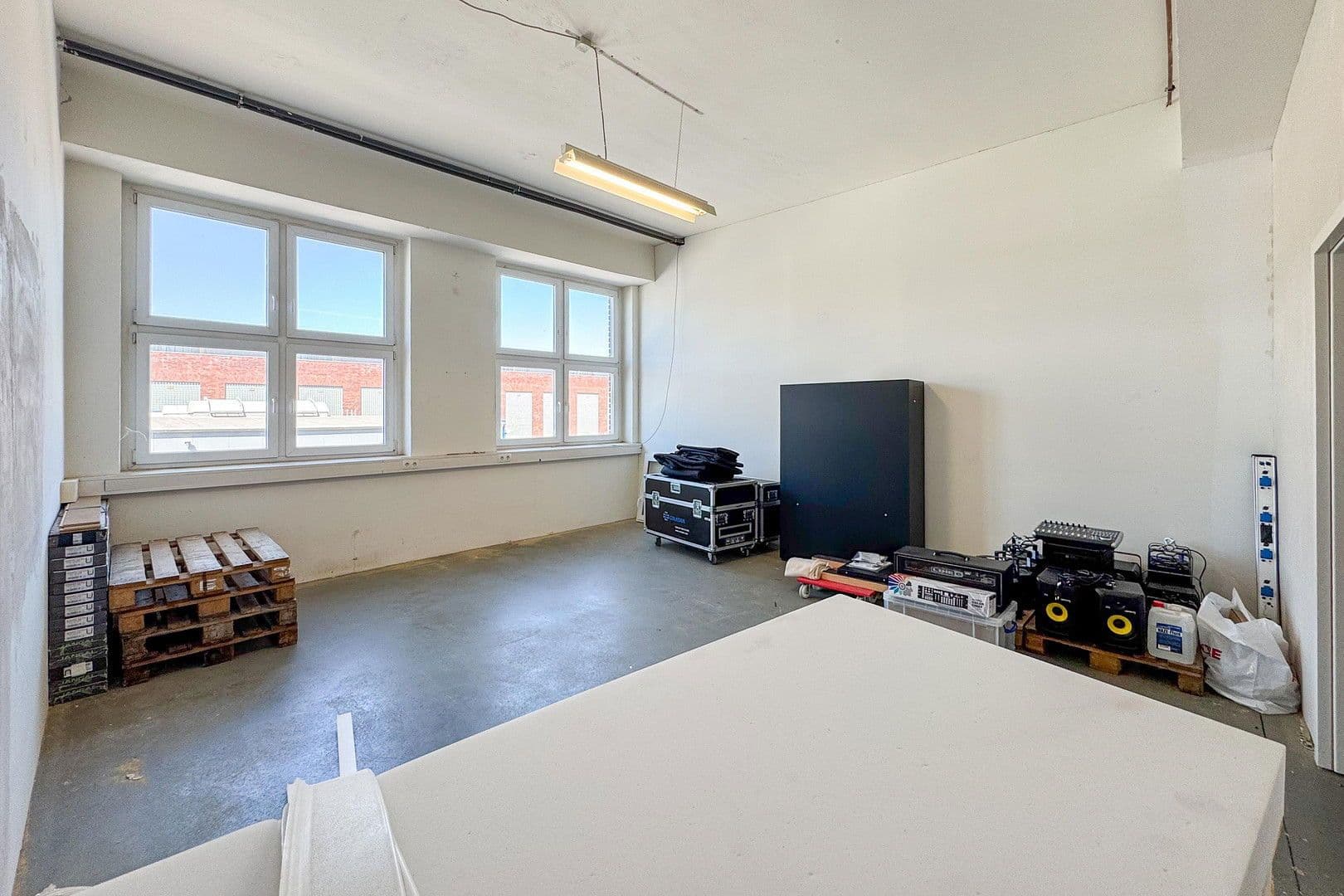 Pronájem nebytového prostoru 240 m², Stockumer Straße 28, Witten, Severní Porýní-Vestfálsko Pronájem nebytového prostoru 240 m², Stockumer Straße 28, Witten, Severní Porýní-Vestfálsko