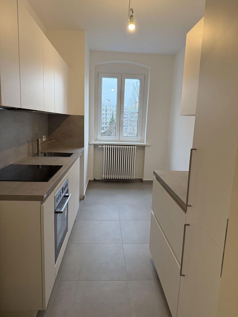 Pronájem bytu 3+1 81 m², Nauheimer Straße 29, Berlin, Berlín Pronájem bytu 3+1 81 m², Nauheimer Straße 29, Berlin, Berlín
