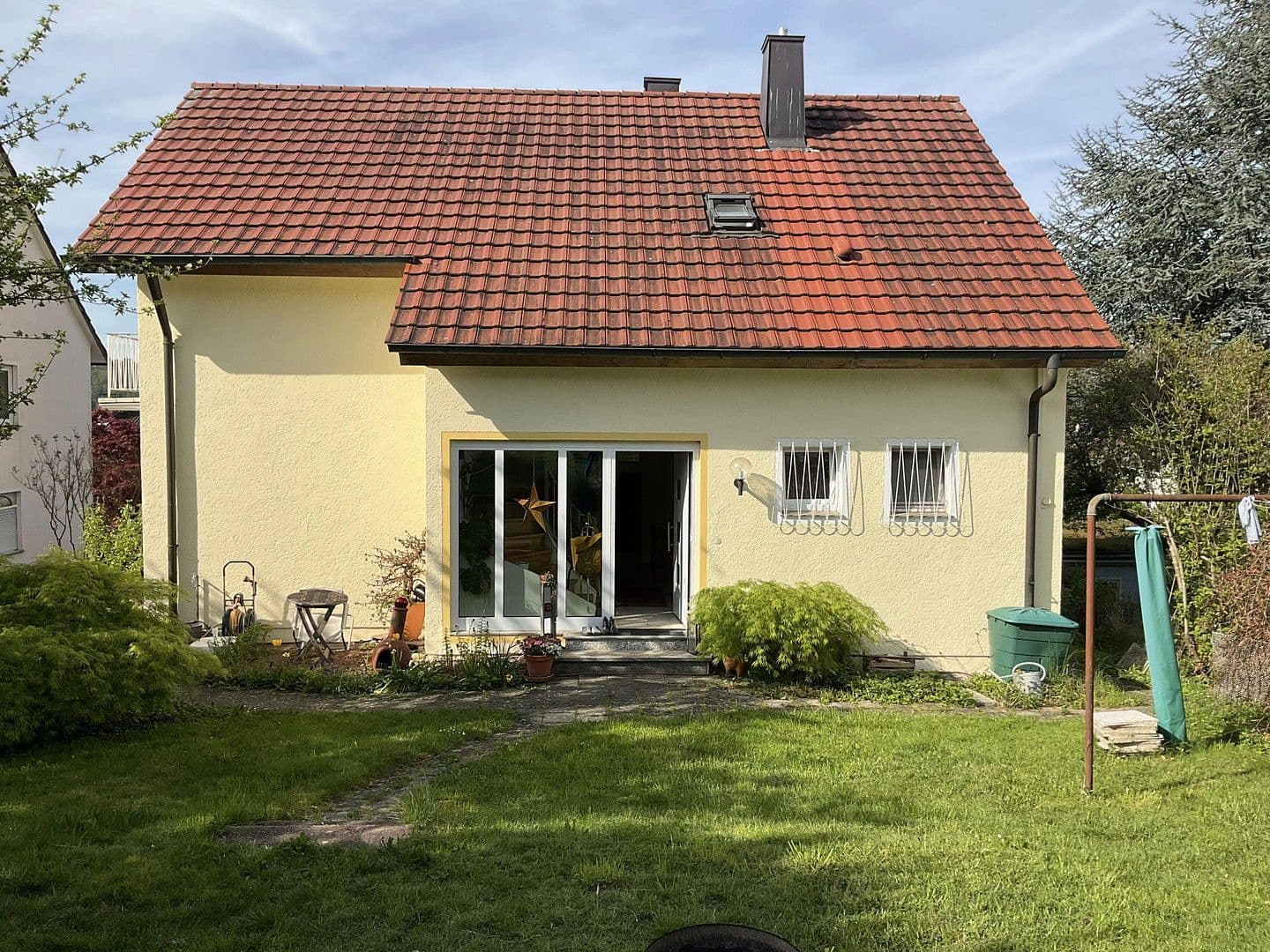 Prodej domu 170 m², pozemek 770 m², Esslingen am Neckar, Bádensko-Württembersko Prodej domu 170 m², pozemek 770 m², Esslingen am Neckar, Bádensko-Württembersko