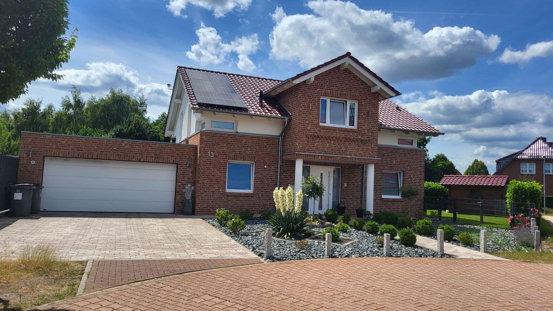 Prodej domu 170 m², pozemek 843 m², Nienburg/Weser, Dolní Sasko Prodej domu 170 m², pozemek 843 m², Nienburg/Weser, Dolní Sasko