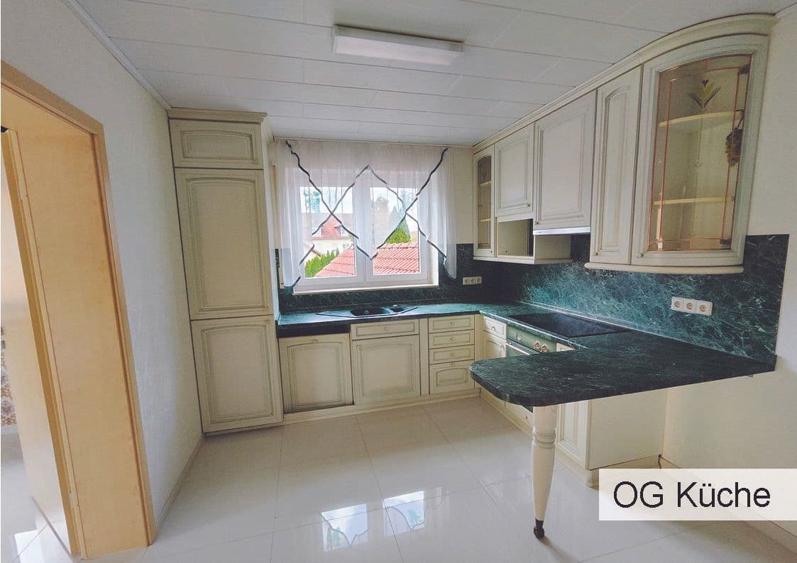 Prodej domu 218 m², pozemek 448 m², Schwäbisch Hall, Bádensko-Württembersko Prodej domu 218 m², pozemek 448 m², Schwäbisch Hall, Bádensko-Württembersko