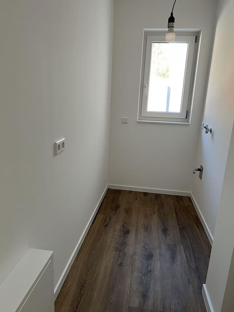 Pronájem bytu 2+1 78 m², Hauptstraße 128, Leidersbach, Bavorsko Pronájem bytu 2+1 78 m², Hauptstraße 128, Leidersbach, Bavorsko