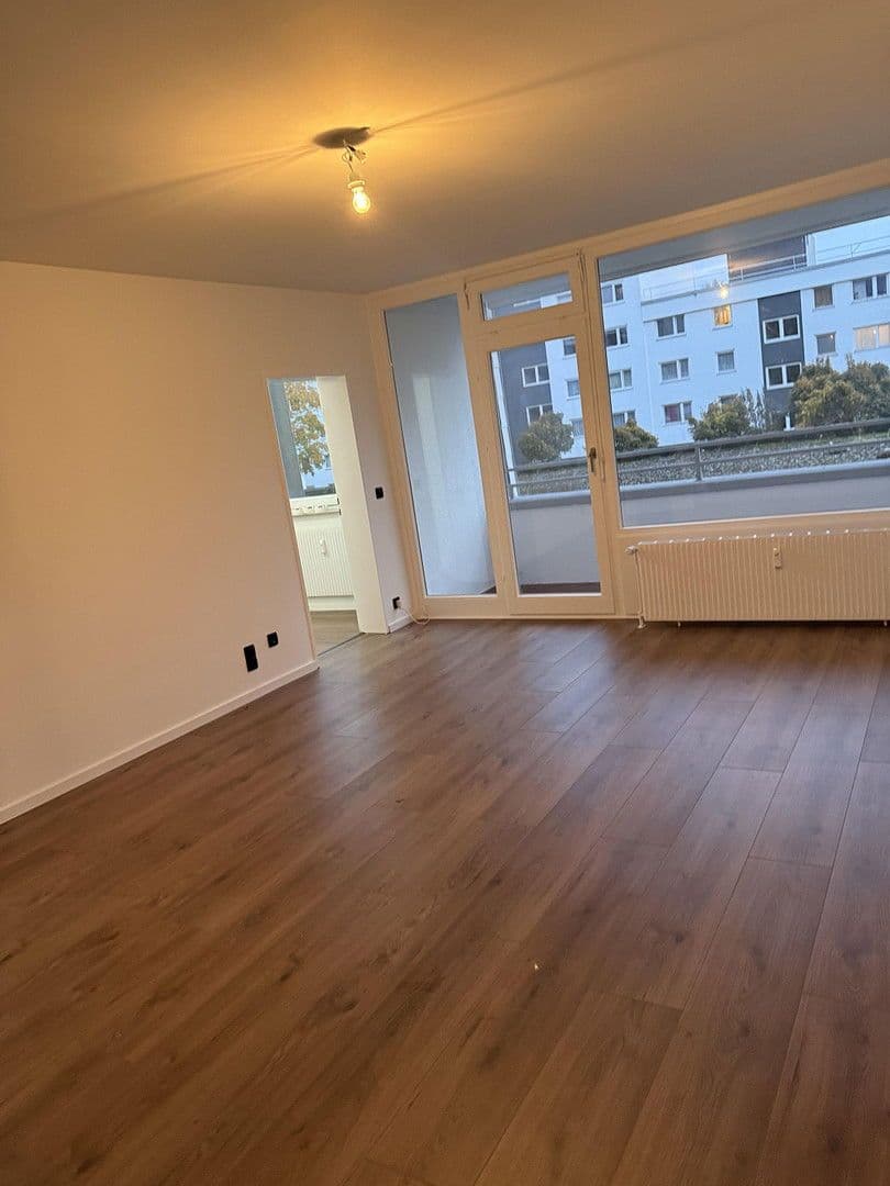 Prodej bytu 2+1 47 m², Hinrichsring 12, Hannover, Dolní Sasko Prodej bytu 2+1 47 m², Hinrichsring 12, Hannover, Dolní Sasko
