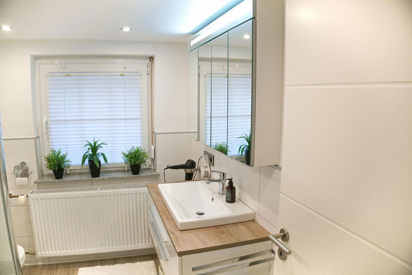 Prodej domu 152 m², pozemek 392 m², Mechernich, Severní Porýní-Vestfálsko Prodej domu 152 m², pozemek 392 m², Mechernich, Severní Porýní-Vestfálsko