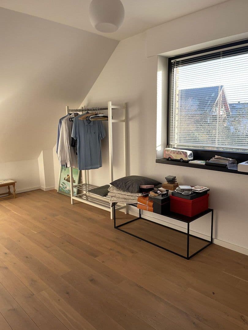 Prodej domu 155 m², pozemek 380 m², Schloß Holte-Stukenbrock, Severní Porýní-Vestfálsko Prodej domu 155 m², pozemek 380 m², Schloß Holte-Stukenbrock, Severní Porýní-Vestfálsko