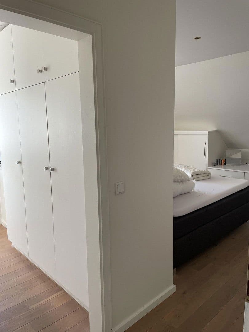 Prodej domu 155 m², pozemek 380 m², Schloß Holte-Stukenbrock, Severní Porýní-Vestfálsko Prodej domu 155 m², pozemek 380 m², Schloß Holte-Stukenbrock, Severní Porýní-Vestfálsko