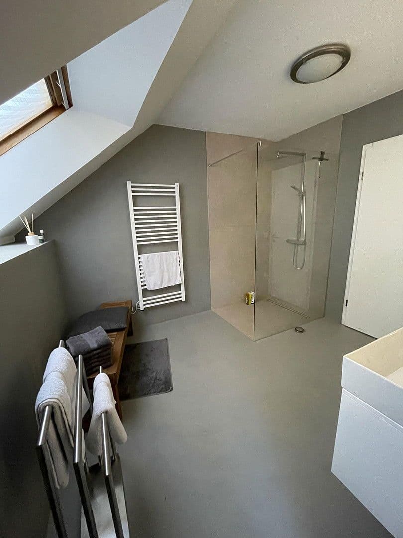 Prodej domu 155 m², pozemek 380 m², Schloß Holte-Stukenbrock, Severní Porýní-Vestfálsko Prodej domu 155 m², pozemek 380 m², Schloß Holte-Stukenbrock, Severní Porýní-Vestfálsko