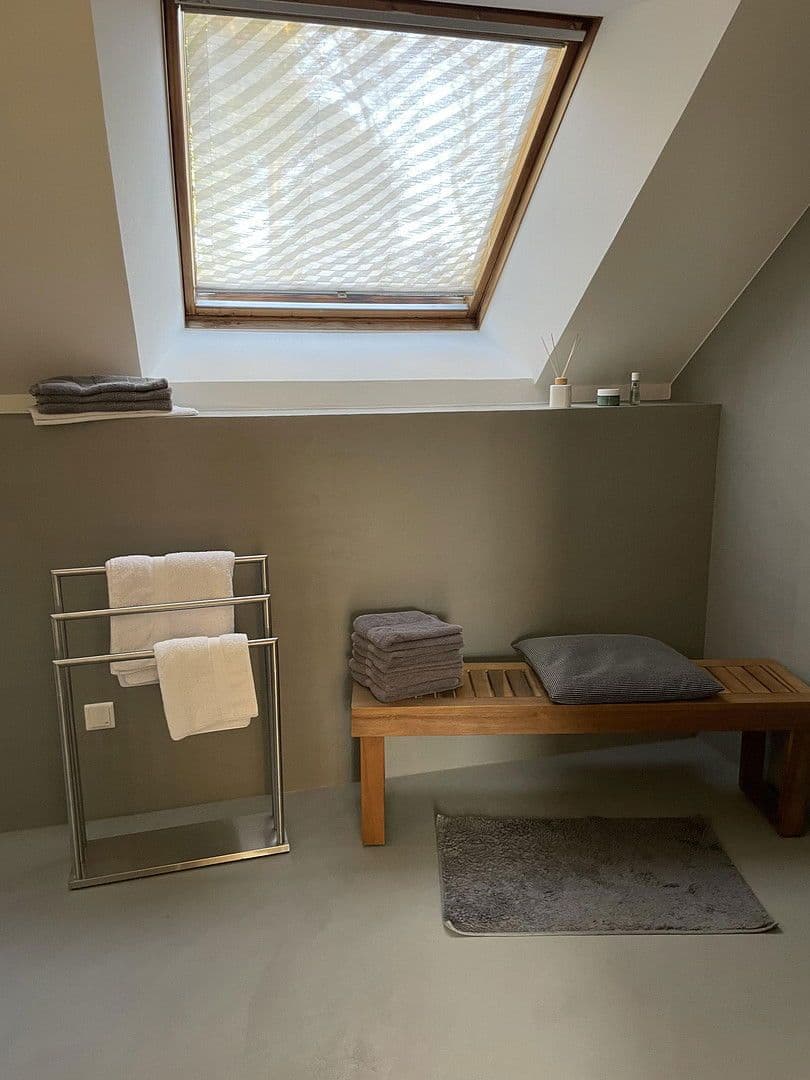 Prodej domu 155 m², pozemek 380 m², Schloß Holte-Stukenbrock, Severní Porýní-Vestfálsko Prodej domu 155 m², pozemek 380 m², Schloß Holte-Stukenbrock, Severní Porýní-Vestfálsko