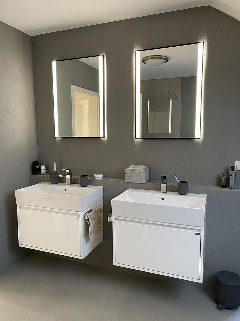 Prodej domu 155 m², pozemek 380 m², Schloß Holte-Stukenbrock, Severní Porýní-Vestfálsko Prodej domu 155 m², pozemek 380 m², Schloß Holte-Stukenbrock, Severní Porýní-Vestfálsko