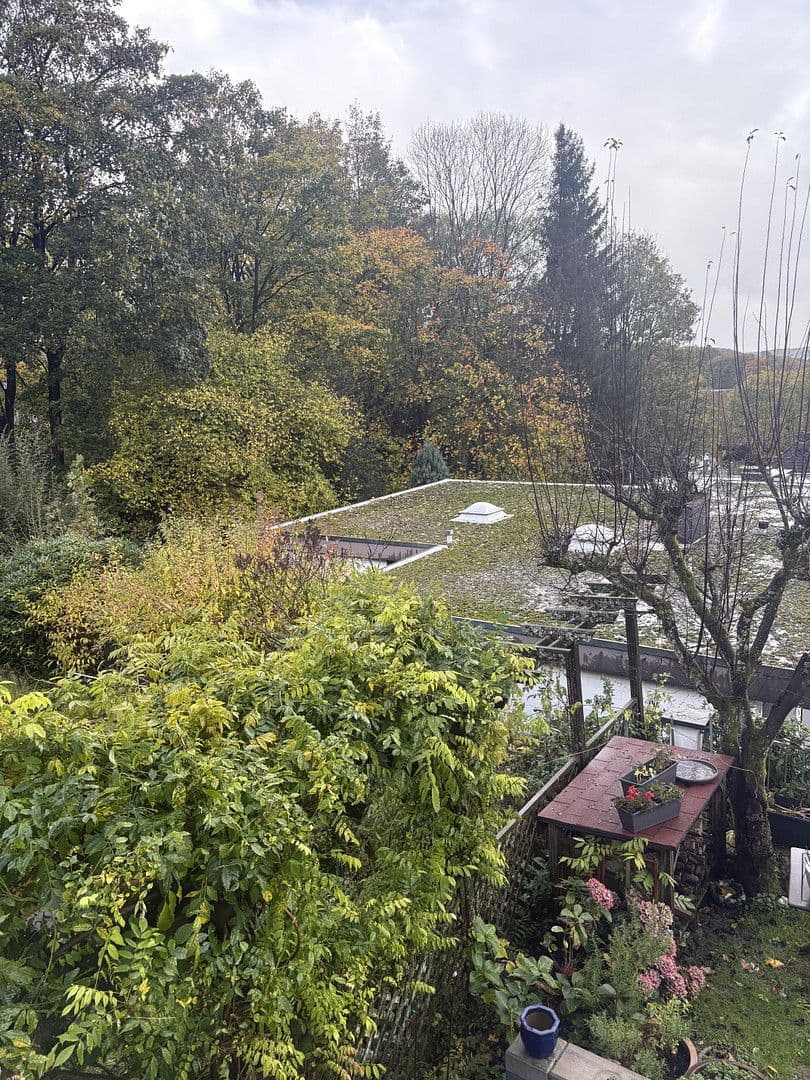 Prodej domu 115 m², pozemek 185 m², Jägerhofstraße, Wuppertal, Severní Porýní-Vestfálsko Prodej domu 115 m², pozemek 185 m², Jägerhofstraße, Wuppertal, Severní Porýní-Vestfálsko