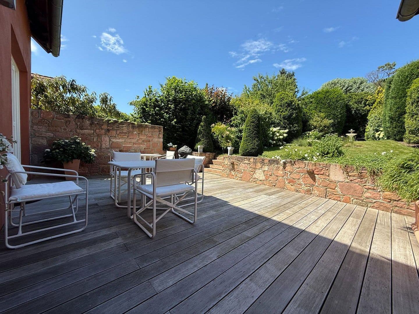 Prodej domu 273 m², pozemek 405 m², Gelnhausen, Hessen Prodej domu 273 m², pozemek 405 m², Gelnhausen, Hessen