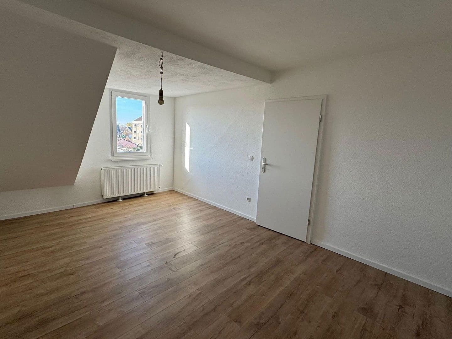 Pronájem bytu 1+kk 40 m², Hanielstraße 31, Essen, Severní Porýní-Vestfálsko Pronájem bytu 1+kk 40 m², Hanielstraße 31, Essen, Severní Porýní-Vestfálsko