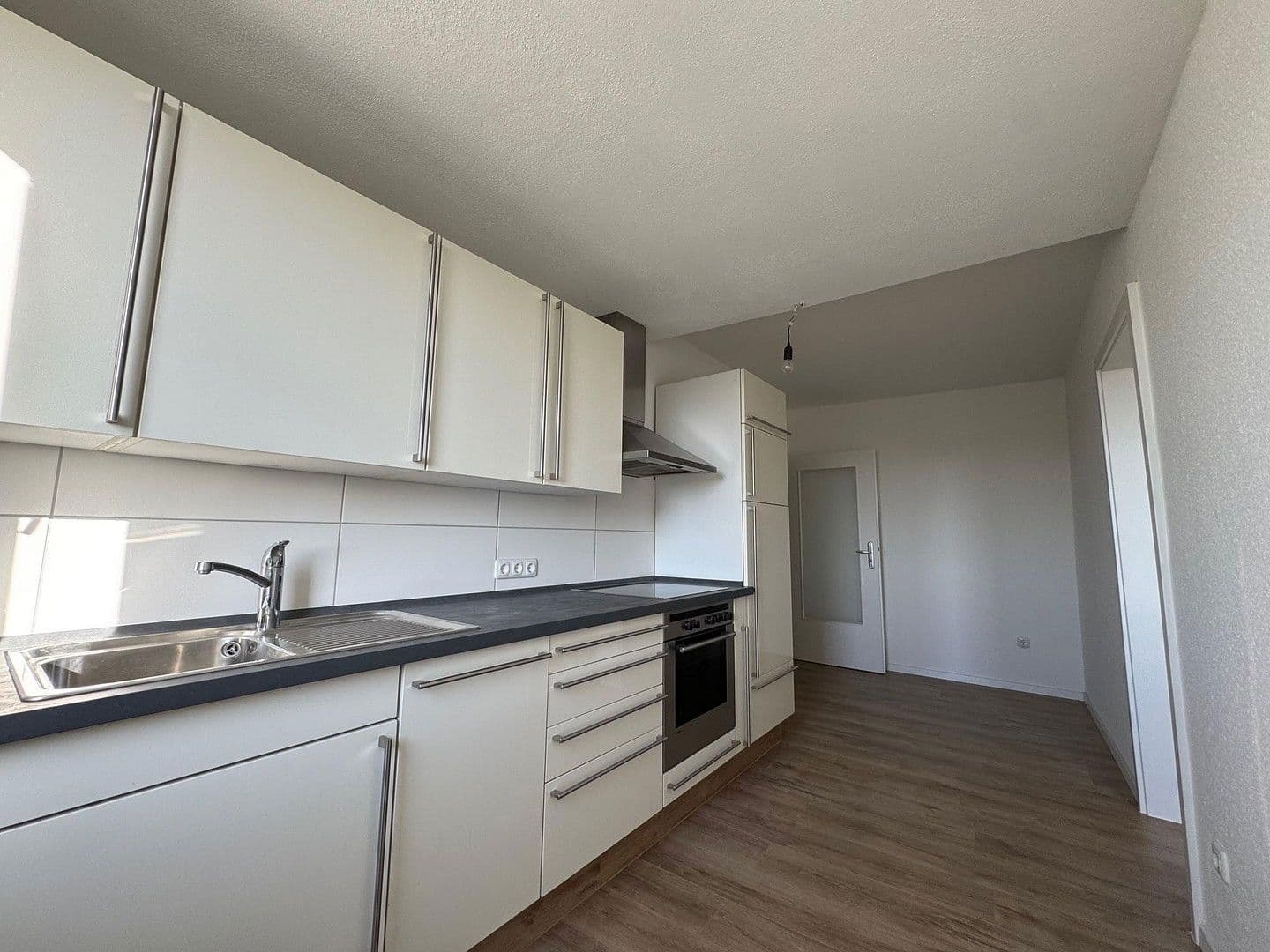 Pronájem bytu 1+kk 40 m², Hanielstraße 31, Essen, Severní Porýní-Vestfálsko Pronájem bytu 1+kk 40 m², Hanielstraße 31, Essen, Severní Porýní-Vestfálsko