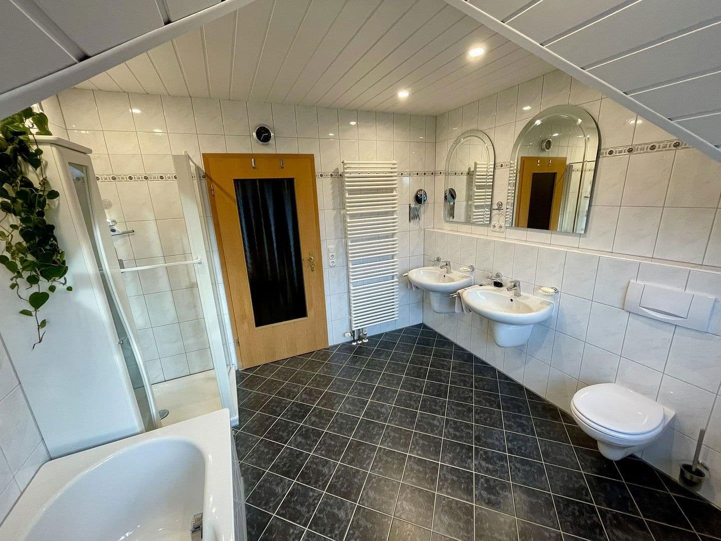 Prodej domu 173 m², pozemek 819 m², Rehburg-Loccum, Dolní Sasko Prodej domu 173 m², pozemek 819 m², Rehburg-Loccum, Dolní Sasko