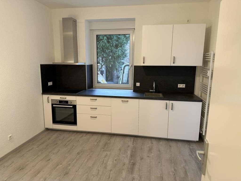 Pronájem bytu 4+kk 100 m², Rüppurrer Str. 20, Karlsruhe, Bádensko-Württembersko Pronájem bytu 4+kk 100 m², Rüppurrer Str. 20, Karlsruhe, Bádensko-Württembersko