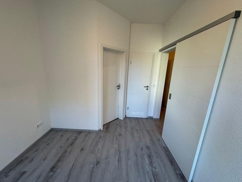 Pronájem bytu 4+kk 100 m², Rüppurrer Str. 20, Karlsruhe, Bádensko-Württembersko Pronájem bytu 4+kk 100 m², Rüppurrer Str. 20, Karlsruhe, Bádensko-Württembersko