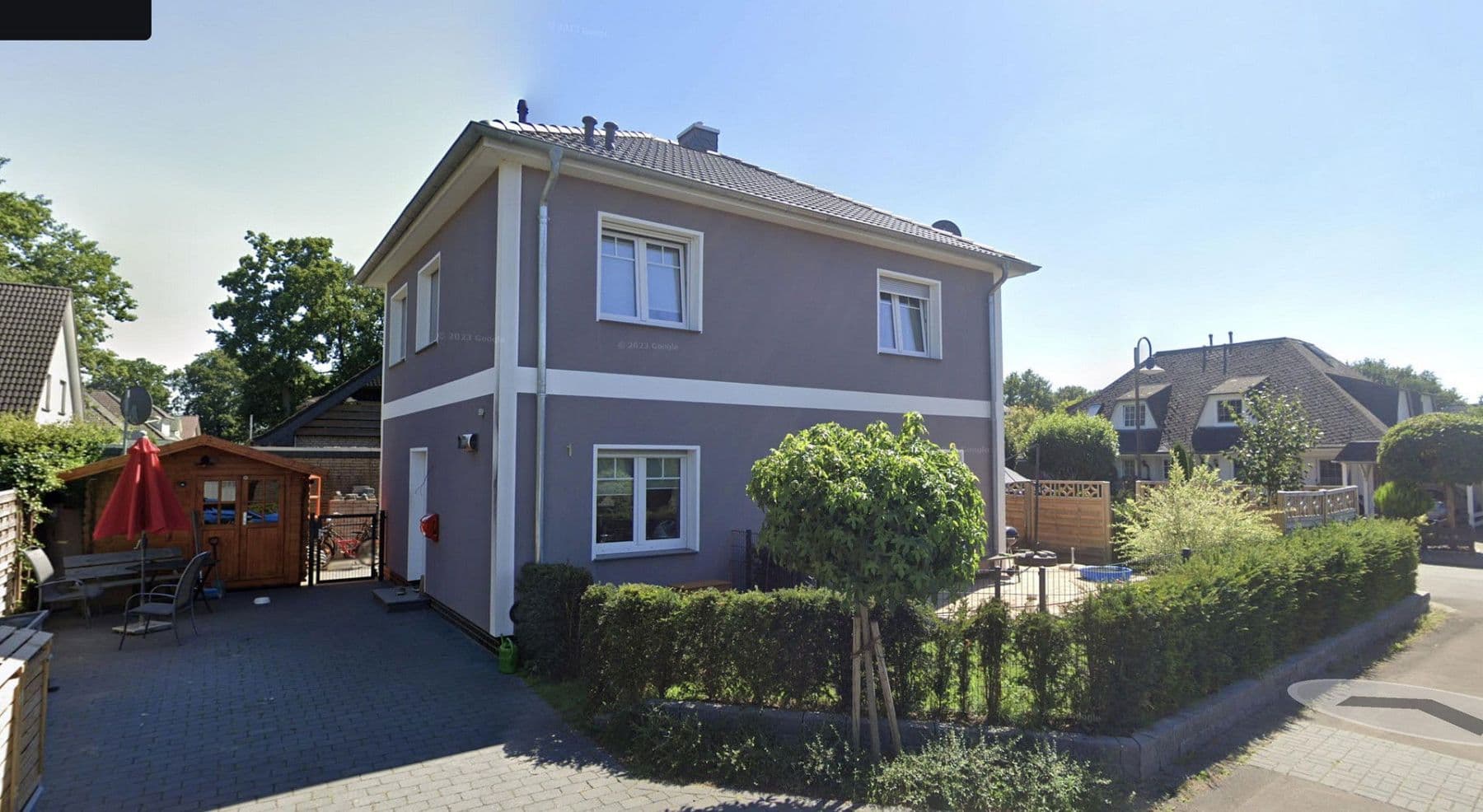 Prodej domu 98 m², pozemek 307 m², Stuhr, Dolní Sasko Prodej domu 98 m², pozemek 307 m², Stuhr, Dolní Sasko