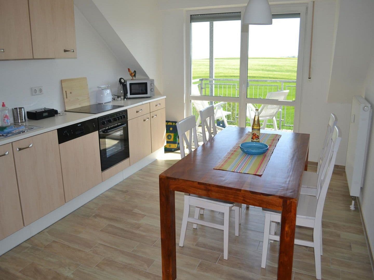 Pronájem bytu 3+1 110 m², Ostseeblick 1, Sassnitz, Mecklenburg-Vorpommern Pronájem bytu 3+1 110 m², Ostseeblick 1, Sassnitz, Mecklenburg-Vorpommern