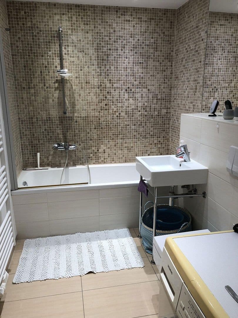 Pronájem bytu 3+1 110 m², Ostseeblick 1, Sassnitz, Mecklenburg-Vorpommern Pronájem bytu 3+1 110 m², Ostseeblick 1, Sassnitz, Mecklenburg-Vorpommern