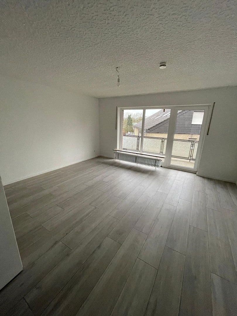 Pronájem bytu 1+kk 34 m², Hubertusweg 3, Paderborn, Severní Porýní-Vestfálsko Pronájem bytu 1+kk 34 m², Hubertusweg 3, Paderborn, Severní Porýní-Vestfálsko