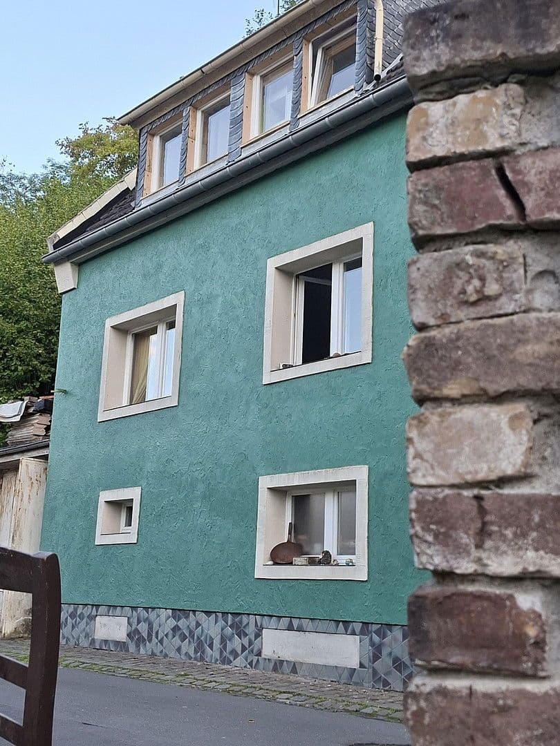 Prodej domu 90 m², pozemek 823 m², Rech, Porýní-Falc Prodej domu 90 m², pozemek 823 m², Rech, Porýní-Falc