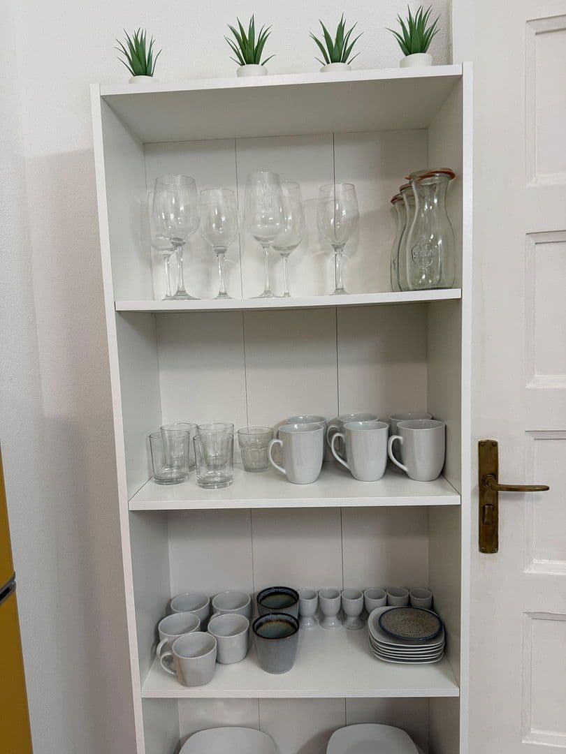 Pronájem bytu 2+1 58 m², Reichsstrasse 66, Berlin, Berlín Pronájem bytu 2+1 58 m², Reichsstrasse 66, Berlin, Berlín