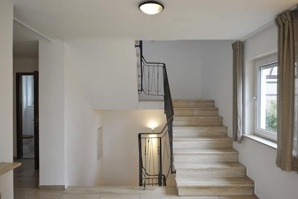 Prodej domu 157 m², pozemek 346 m², Eppinger Straße 36, Gemmingen, Bádensko-Württembersko Prodej domu 157 m², pozemek 346 m², Eppinger Straße 36, Gemmingen, Bádensko-Württembersko