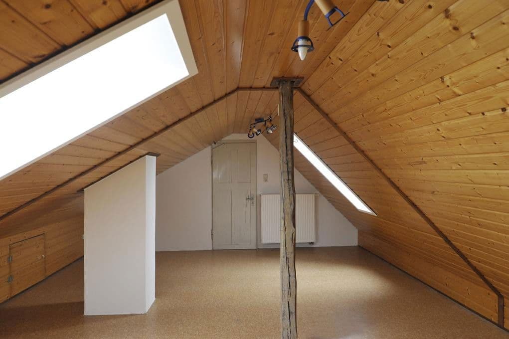 Prodej domu 157 m², pozemek 346 m², Eppinger Straße 36, Gemmingen, Bádensko-Württembersko Prodej domu 157 m², pozemek 346 m², Eppinger Straße 36, Gemmingen, Bádensko-Württembersko