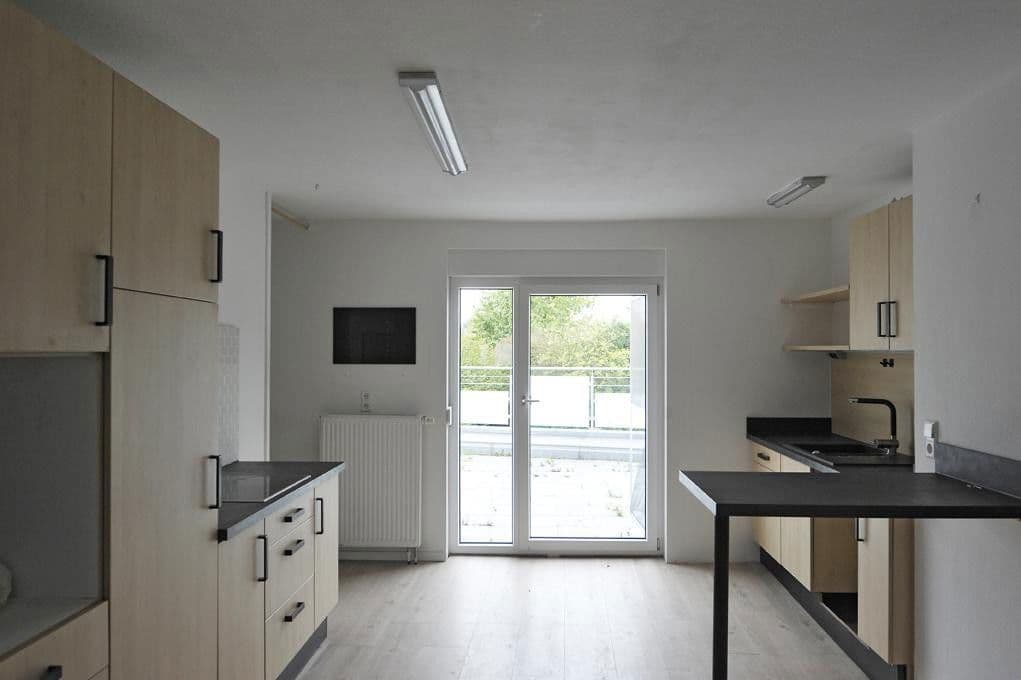 Prodej domu 157 m², pozemek 346 m², Eppinger Straße 36, Gemmingen, Bádensko-Württembersko Prodej domu 157 m², pozemek 346 m², Eppinger Straße 36, Gemmingen, Bádensko-Württembersko