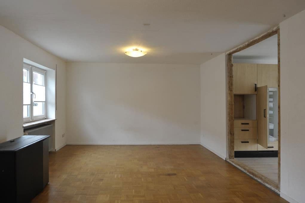 Prodej domu 157 m², pozemek 346 m², Eppinger Straße 36, Gemmingen, Bádensko-Württembersko Prodej domu 157 m², pozemek 346 m², Eppinger Straße 36, Gemmingen, Bádensko-Württembersko