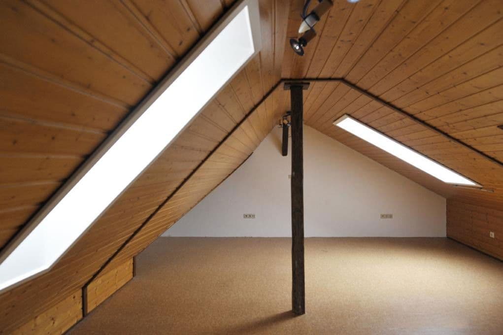 Prodej domu 157 m², pozemek 346 m², Eppinger Straße 36, Gemmingen, Bádensko-Württembersko Prodej domu 157 m², pozemek 346 m², Eppinger Straße 36, Gemmingen, Bádensko-Württembersko