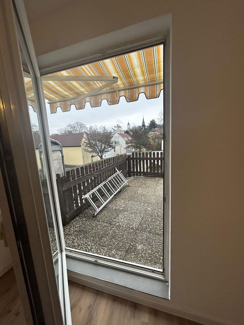 Pronájem bytu 4+1 115 m², Wörrstadt, Porýní-Falc Pronájem bytu 4+1 115 m², Wörrstadt, Porýní-Falc