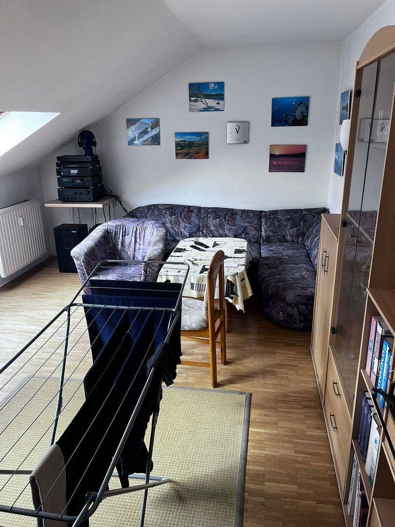 Pronájem bytu 2+kk 59 m², Memeler Straße 16, Gladbeck, Severní Porýní-Vestfálsko Pronájem bytu 2+kk 59 m², Memeler Straße 16, Gladbeck, Severní Porýní-Vestfálsko