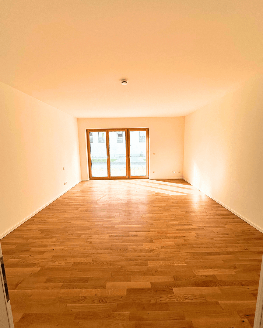 Pronájem bytu 5+1 198 m², Krachtstr., Berlin, Berlín Pronájem bytu 5+1 198 m², Krachtstr., Berlin, Berlín