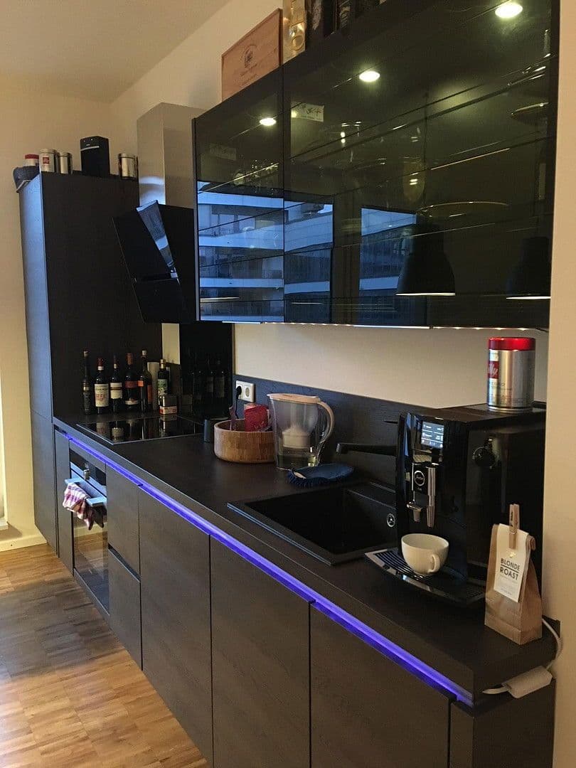 Pronájem bytu 3+1 98 m², Sonninstr. 14, Hamburg, Hamburg Pronájem bytu 3+1 98 m², Sonninstr. 14, Hamburg, Hamburg