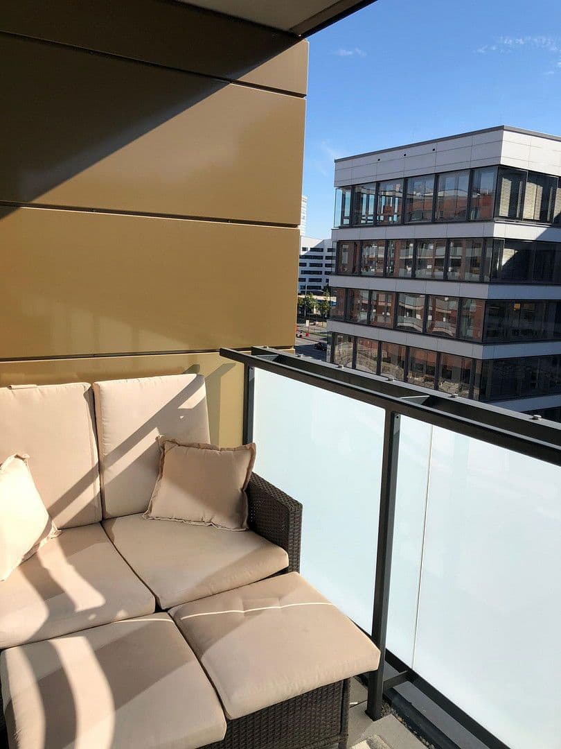 Pronájem bytu 3+1 98 m², Sonninstr. 14, Hamburg, Hamburg Pronájem bytu 3+1 98 m², Sonninstr. 14, Hamburg, Hamburg