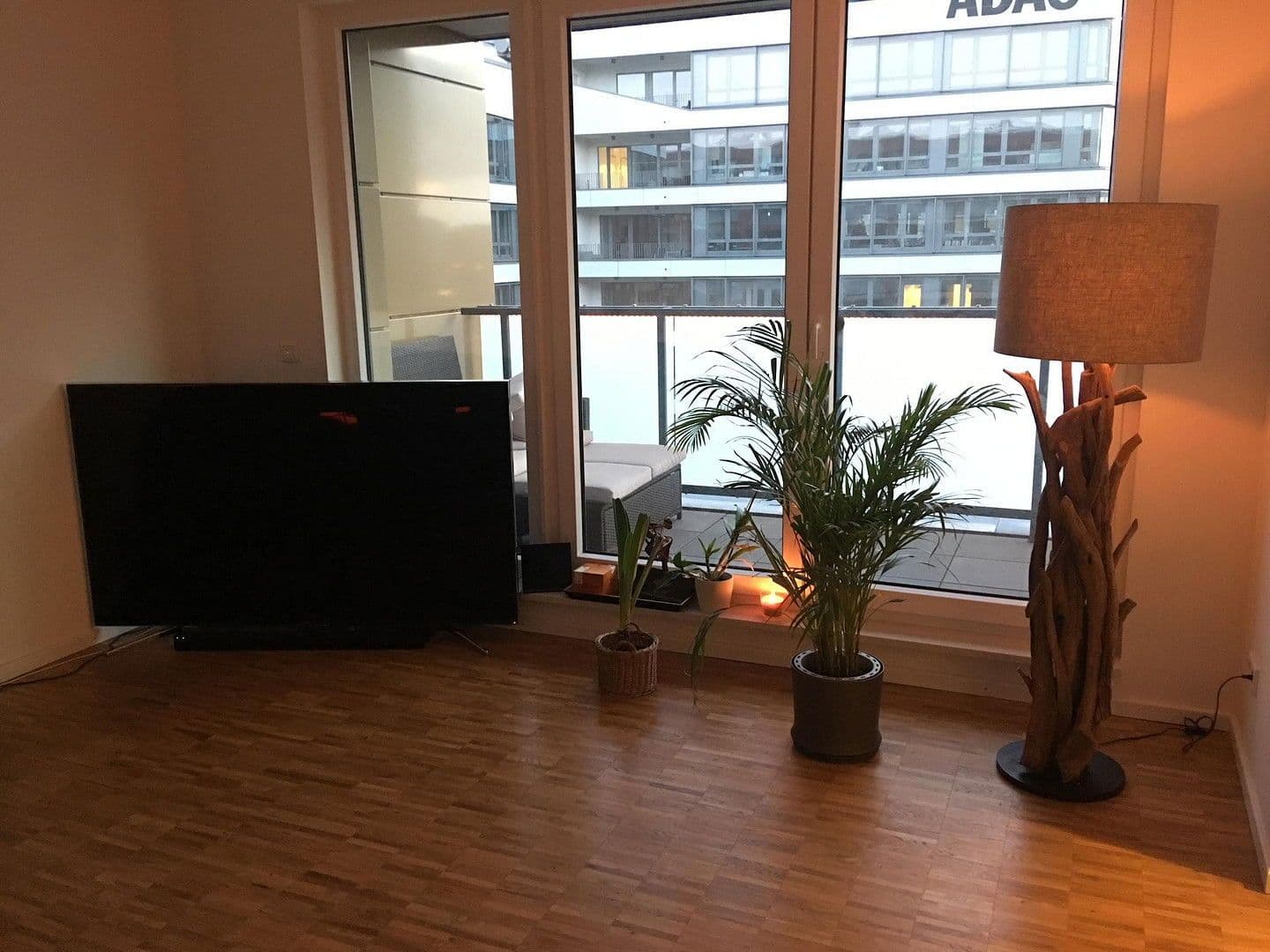 Pronájem bytu 3+1 98 m², Sonninstr. 14, Hamburg, Hamburg Pronájem bytu 3+1 98 m², Sonninstr. 14, Hamburg, Hamburg